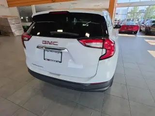 GMC Terrain 2022 SLE 4p SUV