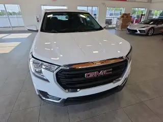 GMC Terrain 2022 SLE 4p SUV