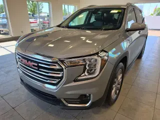 GMC Terrain 2023 AWD SLT SUV de 4 puertas