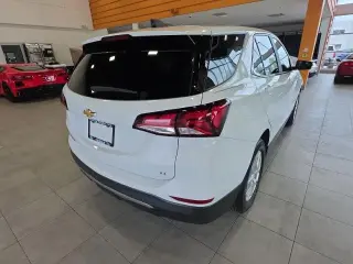 Chevrolet Equinox 2023 LT 4p SUV con 1LT