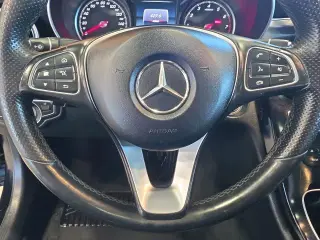 Mercedes-Benz Clase C 2016 AWD C 300 4MATIC 4p Sedan