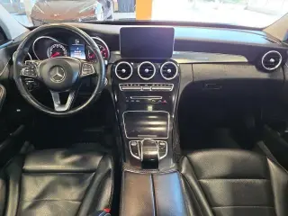 Mercedes-Benz Clase C 2016 AWD C 300 4MATIC 4p Sedan