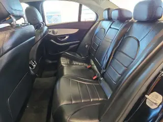 Mercedes-Benz Clase C 2016 AWD C 300 4MATIC 4p Sedan