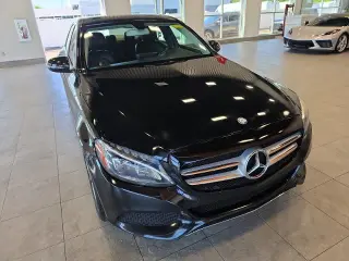 Mercedes-Benz Clase C 2016 AWD C 300 4MATIC 4p Sedan
