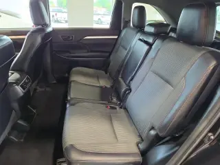 Toyota Highlander 2018 AWD LE 4dr SUV