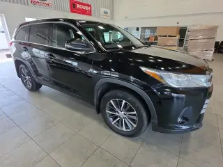 Toyota Highlander 2018 AWD LE 4dr SUV