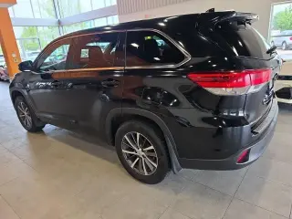 Toyota Highlander 2018 AWD LE 4dr SUV