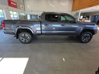 Toyota Tacoma 2020 4x4 TRD Off-Road 4p Puertas Doble Cabina 6,1 pies LB