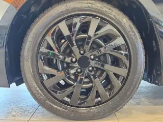 Toyota Corolla 2024 LE Sedan 4p