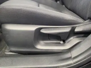 Toyota Corolla 2024 LE Sedan 4p