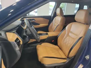 Nissan Rogue 2022 Platinum Crossover de 4 puertas