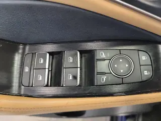 Nissan Rogue 2022 Platinum Crossover de 4 puertas