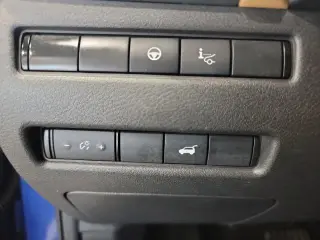 Nissan Rogue 2022 Platinum Crossover de 4 puertas