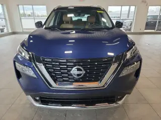 Nissan Rogue 2022 Platinum Crossover de 4 puertas