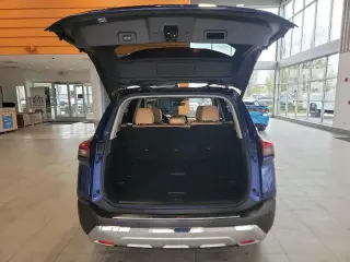 Nissan Rogue 2022 Platinum Crossover de 4 puertas
