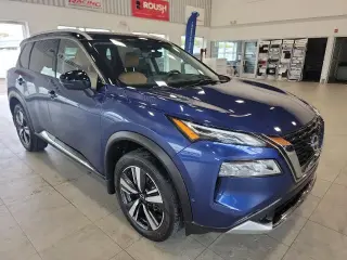 Nissan Rogue 2022 Platinum Crossover de 4 puertas