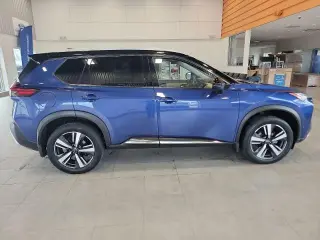 Nissan Rogue 2022 Platinum Crossover de 4 puertas