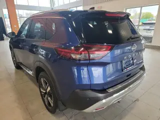Nissan Rogue 2022 Platinum Crossover de 4 puertas