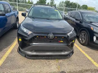 Toyota RAV4 2020 AWD LE SUV de 4 puertas