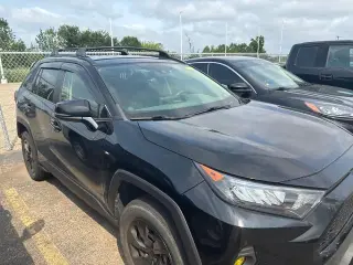 Toyota RAV4 2020 AWD LE SUV de 4 puertas