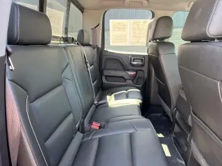 GMC Sierra 1500 2017 4x4 SLT 4 puertas Double Cab 6.5 pies. SB
