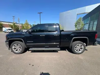 GMC Sierra 1500 2017 4x4 SLT 4 puertas Double Cab 6.5 pies. SB