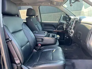 GMC Sierra 1500 2017 4x4 SLT 4 puertas Double Cab 6.5 pies. SB