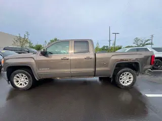 GMC Sierra 1500 2015 4x4 SLE 4 puertas Cabina Doble 6.5 pies. SB