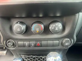 Jeep Wrangler 2011 4x4 Sport 2 puertas SUV
