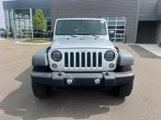 Jeep Wrangler 2011 4x4 Sport 2 puertas SUV