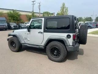 Jeep Wrangler 2011 4x4 Sport 2 puertas SUV