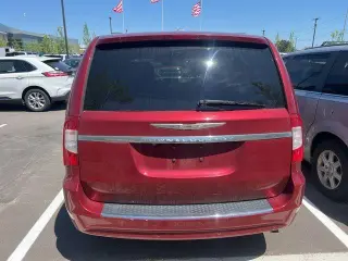 Chrysler Town and Country 2012 Touring-L 4 puertas Minivan