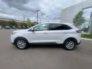 Ford Edge 2024 AWD SEL 4 puertas SUV