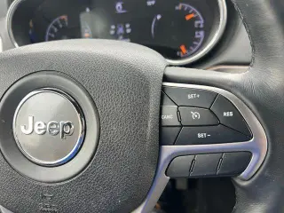 Jeep Grand Cherokee 2018 4x2 Limited 4 puertas SUV