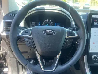 Ford Edge 2023 AWD SEL 4dr Crossover