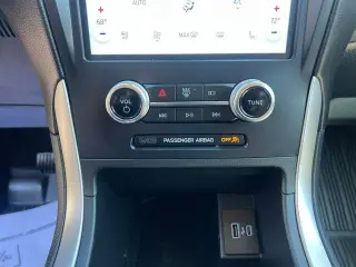 Ford Edge 2023 AWD SEL 4dr Crossover