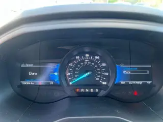 Ford Edge 2023 AWD SEL 4dr Crossover