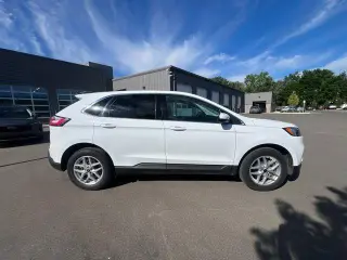 Ford Edge 2023 AWD SEL 4dr Crossover