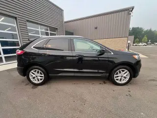 Ford Edge 2023 AWD SEL 4dr Crossover