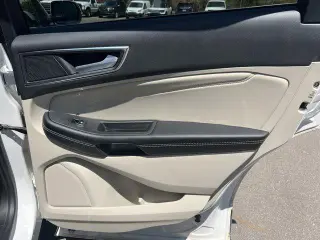 Ford Edge 2023 AWD Titanium 4dr Crossover