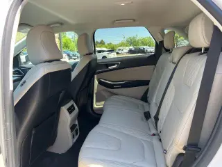 Ford Edge 2023 AWD Titanium 4dr Crossover