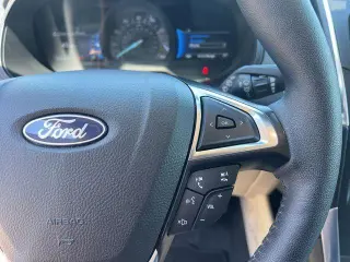 Ford Edge 2023 AWD Titanium 4dr Crossover