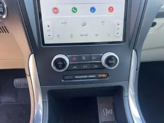 Ford Edge 2023 AWD Titanium 4dr Crossover