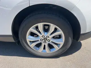 Ford Edge 2023 AWD Titanium 4dr Crossover