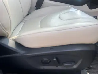 Ford Edge 2020 AWD Titanium 4p Crossover