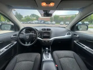 Dodge Journey 2012 SXT 4dr SUV