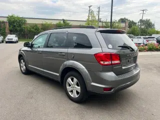 Dodge Journey 2012 SXT 4dr SUV