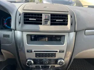 Ford Fusion 2010 SEL 4dr Sedan