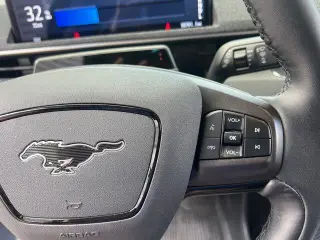 Ford Mustang Mach-E 2024 AWD Premium 4p SUV