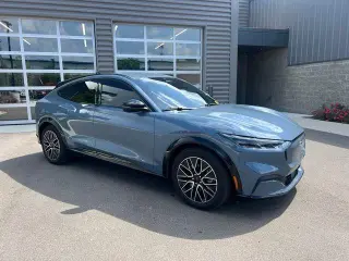 Ford Mustang Mach-E 2024 AWD Premium 4p SUV